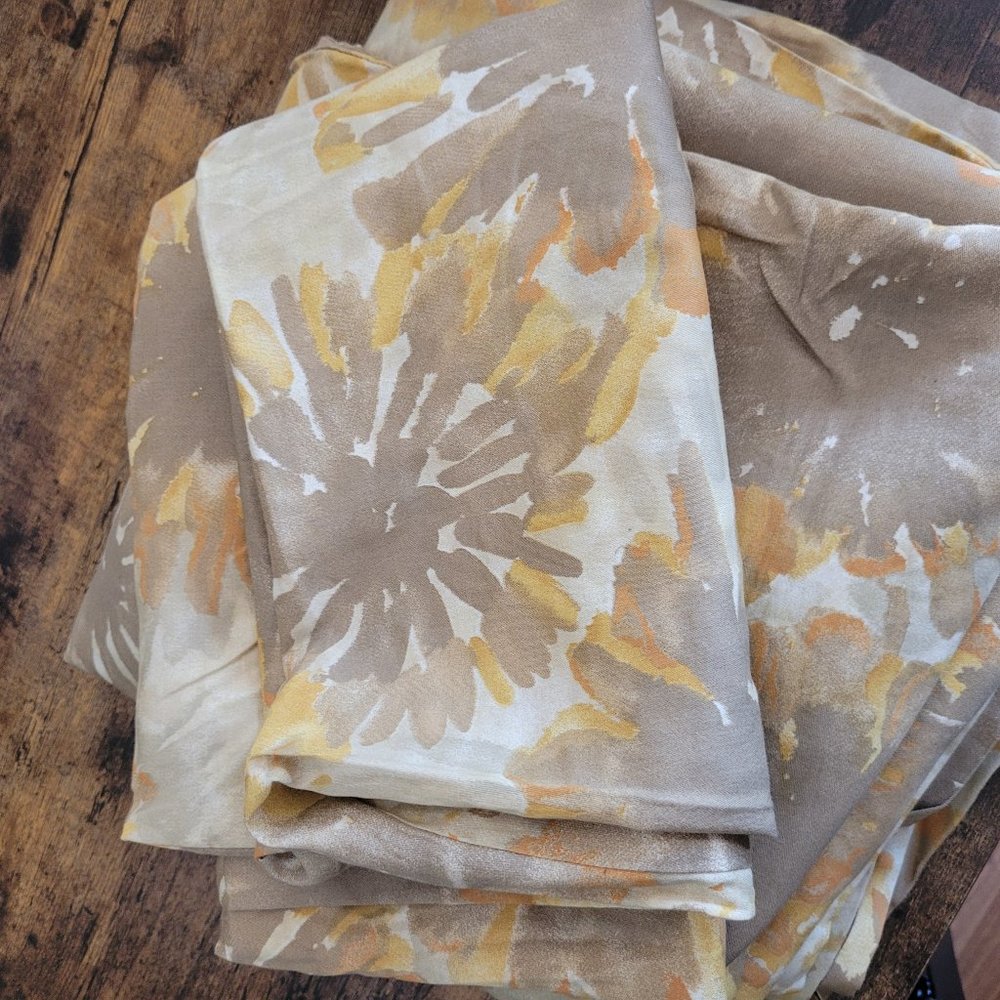 Pottery Barn Duvet Cover and Pilllow Shams